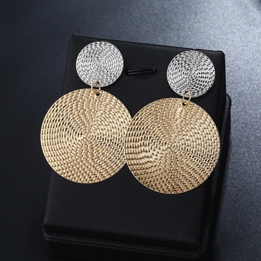 NEW!💙💎GOLDEN💛SILVERY💛MODERN💛BIG💛CIRCLES!💎💙 - Picture 3 of 10